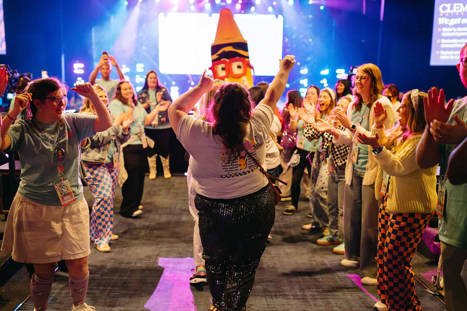 Las Vegas conference WiFi alternative to expensive hotel internet