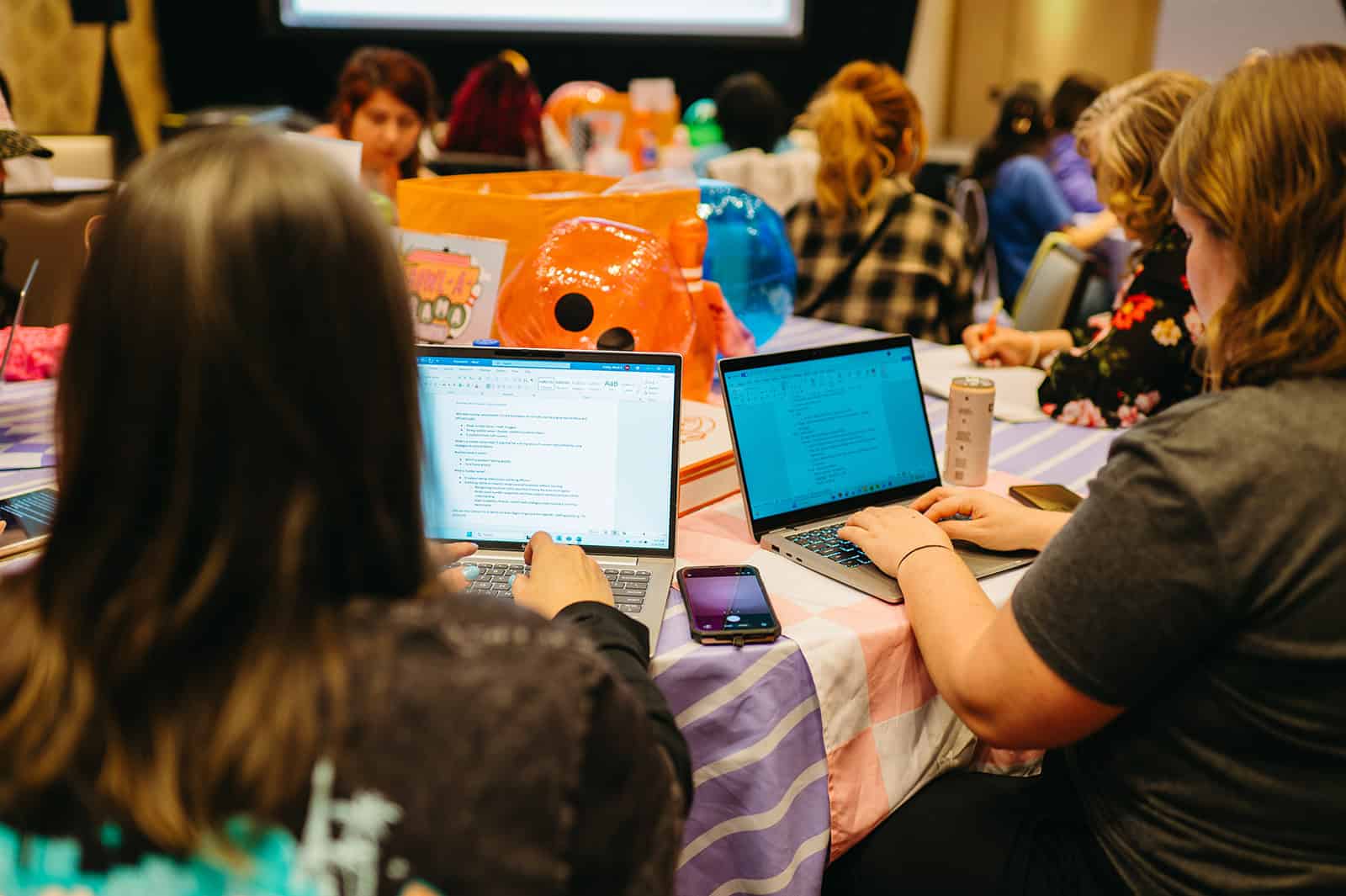 Portable WiFi rental Las Vegas for education conference and breakout rooms